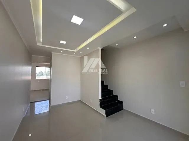 Sobrado com 166m² 3 quartos e 4 banheiros, à venda, no bairro Morro Alto em Guarapuava
