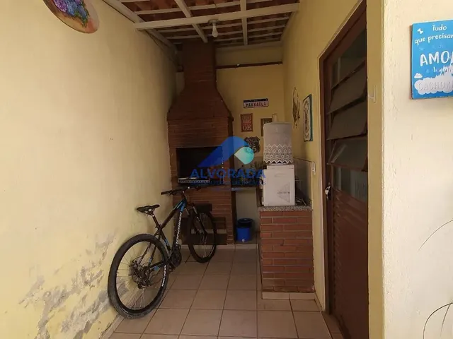 Sobrado com 125m² 2 quartos e 1 banheiro, à venda, no bairro Jardim das Indústrias em São José Dos Campos