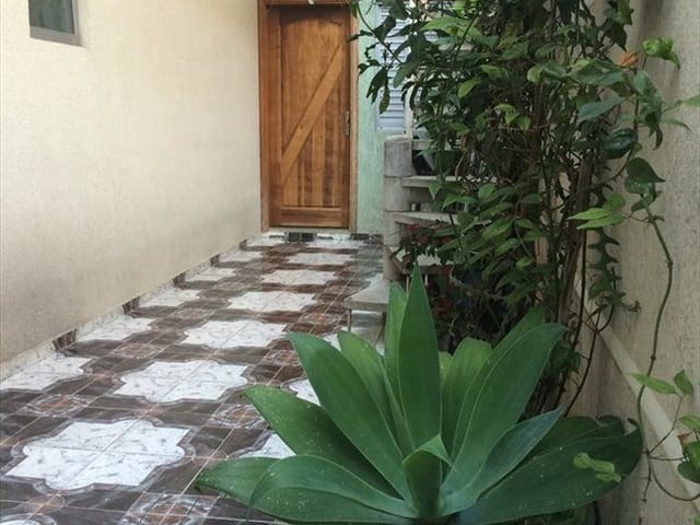 Sobrado com 122m² 6 quartos e 6 banheiros, à venda, no bairro Jardim da Glória em São Paulo