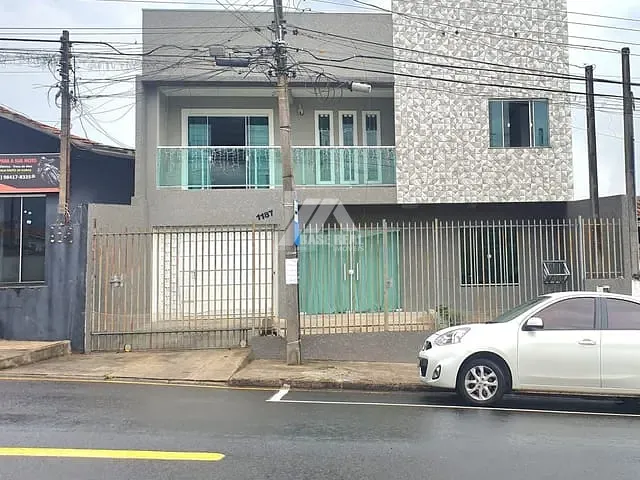 Sobrado com 200m² 4 quartos e 3 banheiros, à venda, no bairro Boa Vista em Ponta Grossa