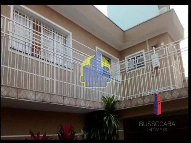 Sobrado com 327m² 3 quartos e 3 banheiros, à venda, no bairro Vila Campesina em Osasco