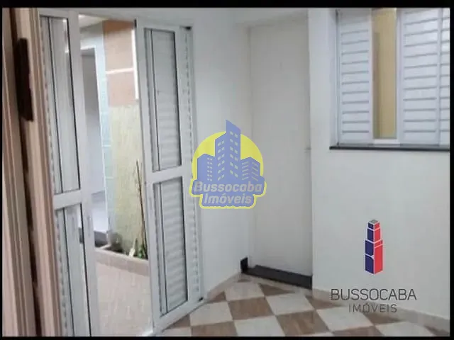 Sobrado com 327m² 3 quartos e 3 banheiros, à venda, no bairro Vila Campesina em Osasco