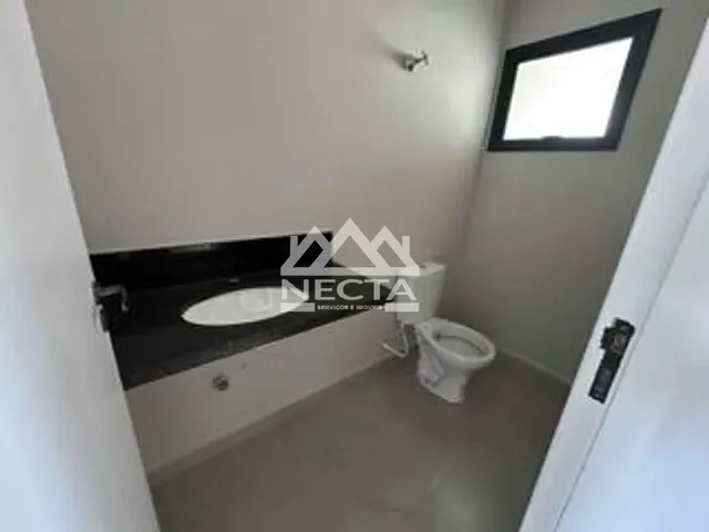 Sobrado com 137m² 2 quartos e 3 banheiros, à venda, no bairro Perequê Mirim em Caraguatatuba