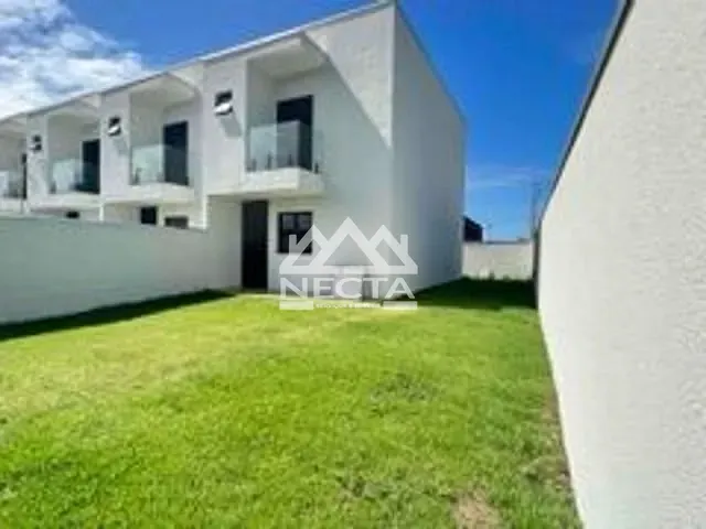 Sobrado com 137m² 2 quartos e 3 banheiros, à venda, no bairro Perequê Mirim em Caraguatatuba