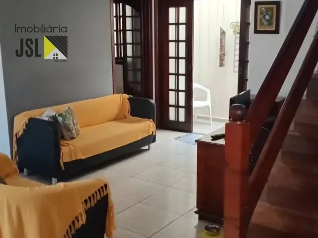 Sobrado com 134m² 3 quartos e 2 banheiros, à venda, no bairro Vila São João em Caçapava