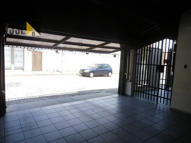 Sobrado com 134m² 3 quartos e 2 banheiros, à venda, no bairro Vila São João em Caçapava