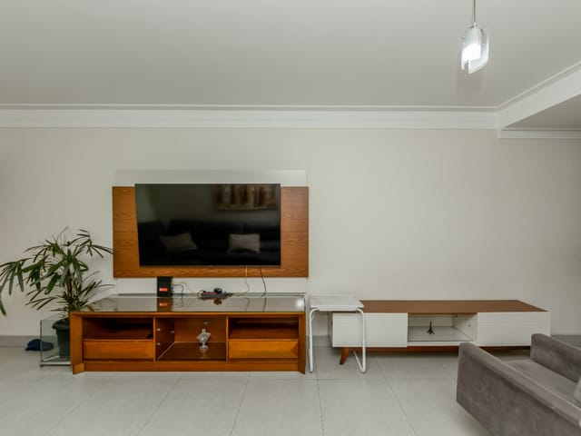 Foto do Sobrado - Sobrado para venda em Chácara Inglesa com 3 quartos, sendo 1 suíte, 136m² | Lares e Andares Imóveis