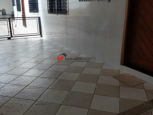 Sobrado com 400m² 4 quartos e 1 banheiro, à venda, no bairro Vila Califórnia em São Paulo