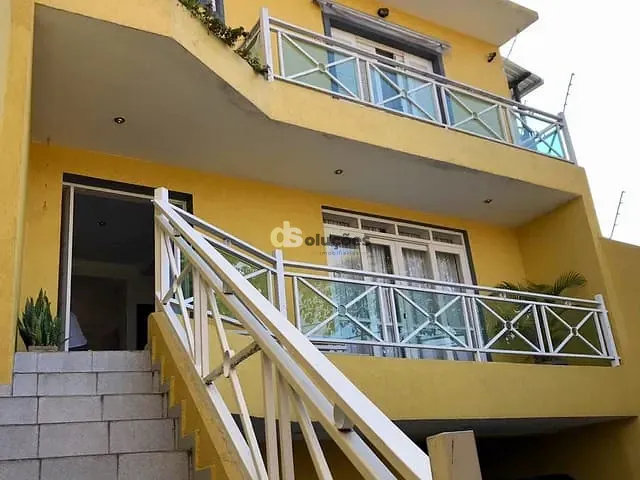 Sobrado com 200m² 3 quartos e 5 banheiros, à venda, no bairro Parque São Domingos em São Paulo