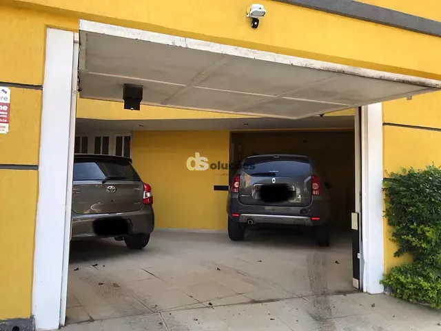 Sobrado com 200m² 3 quartos e 5 banheiros, à venda, no bairro Parque São Domingos em São Paulo