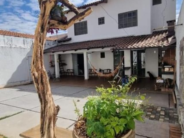 Foto do Sobrado - SOBRADO COM 04 DORMITÓRIOS A VENDA, 184 m² POR R$ 870.000,00- RESIDENCIAL PORTO SEGURO - GOIÂNIA/GO | Provenda Imobiliária