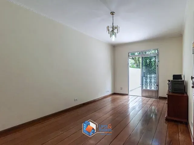 Sobrado com 180m² 4 quartos e 5 banheiros, à venda, no bairro Parque Monteiro Soares em São Paulo