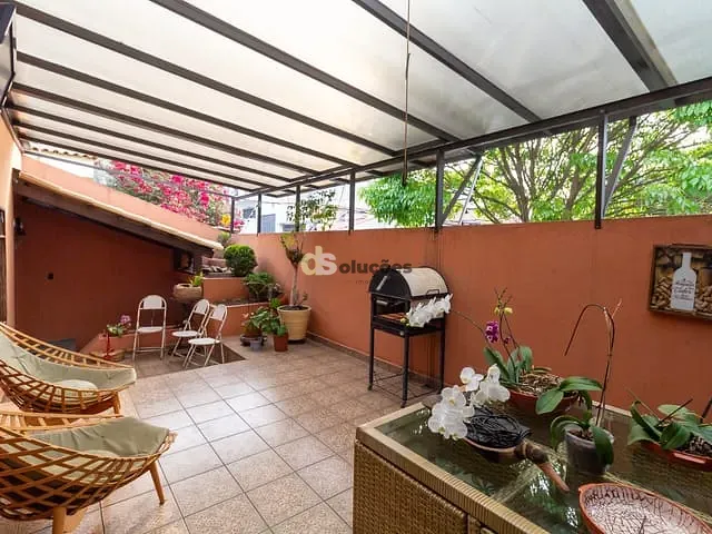 Sobrado 3 quartos e 5 banheiros, à venda, no bairro Vila Ipojuca em São Paulo