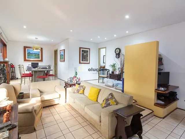 Sobrado 3 quartos e 5 banheiros, à venda, no bairro Vila Ipojuca em São Paulo