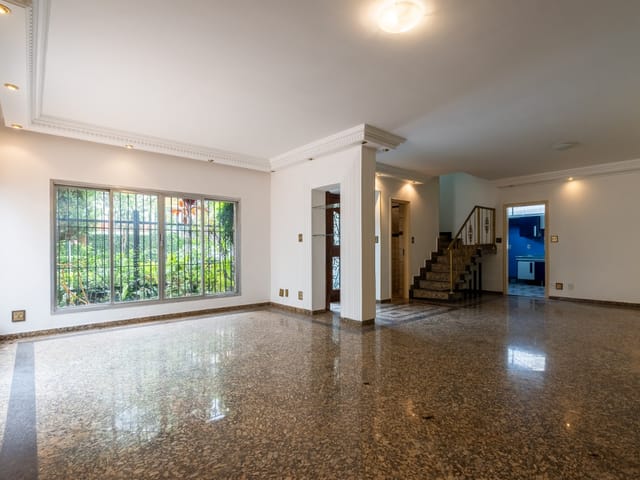 Foto do Sobrado - Sobrado para venda em Moema com 3 quartos, sendo 3 suítes, 261m² | Lares e Andares Imóveis