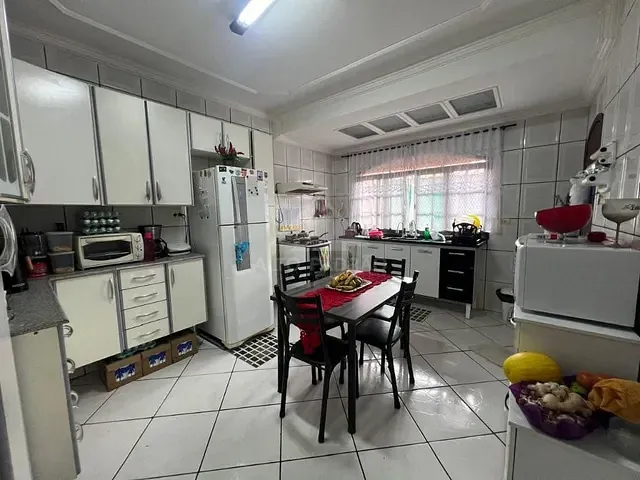 Sobrado com 125m² 3 quartos e 4 banheiros, à venda, no bairro Jardim Campo Verde em Mauá