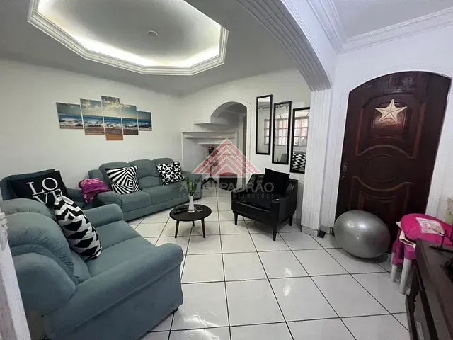 Sobrado com 125m² 3 quartos e 4 banheiros, à venda, no bairro Jardim Campo Verde em Mauá
