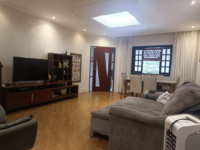 Foto do Sobrado - Sobrado com 3 dormitórios para alugar, 192 m² por R$ 5.290,00/mês - Jardim das Indústrias - São José dos Campos/SP | RUSSI IMÓVEIS