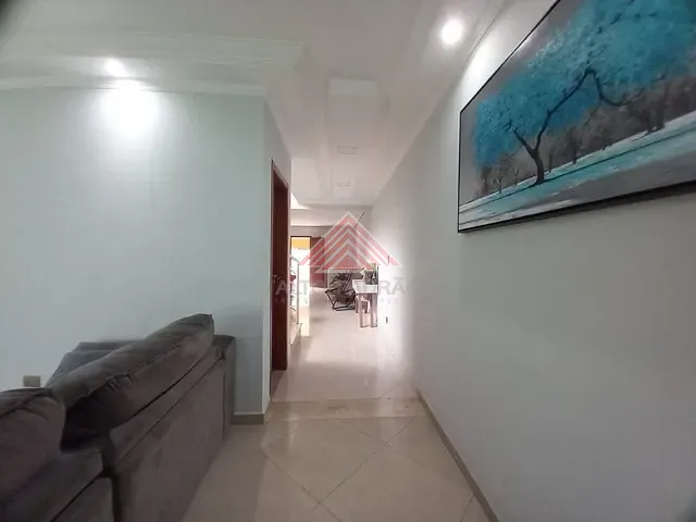 Sobrado com 163m² 3 quartos e 1 banheiro, à venda, no bairro Parque São Vicente em Mauá