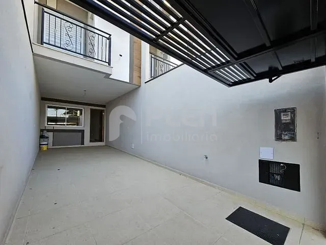 Sobrado 3 quartos e 4 banheiros, à venda, no bairro Água Fria em São Paulo