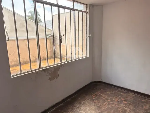 Sobrado à venda, no bairro Orfãs em Ponta Grossa