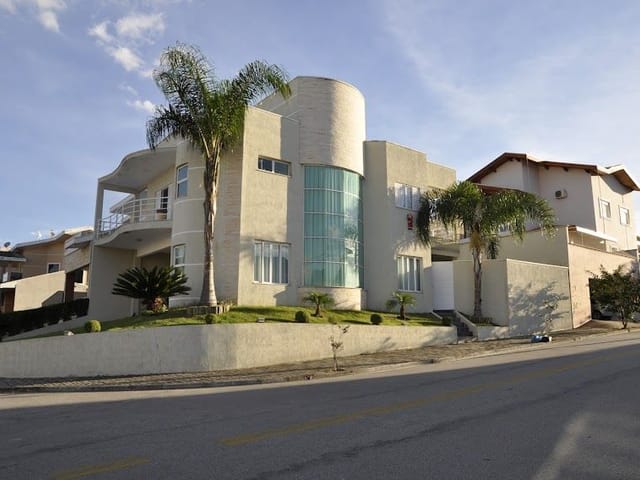 Foto do Sobrado - Sobrado com 3 dormitórios à venda, 312 m² por R$ 1.550.000,00 - Loteamento Villa Branca - Jacareí/SP | INDEPENDENCE NEGOCIOS IMOBILIARIOS LTDA