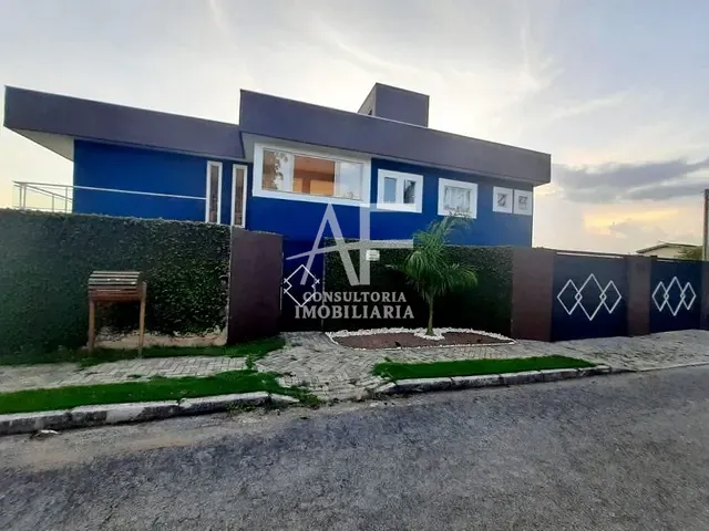 Sobrado com 1397m² 3 quartos e 5 banheiros, à venda, no bairro Granjas Rurais Reunidas São Judas Tadeu em Taubaté