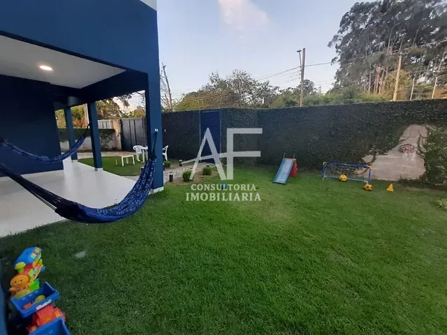 Sobrado com 1397m² 3 quartos e 5 banheiros, à venda, no bairro Granjas Rurais Reunidas São Judas Tadeu em Taubaté