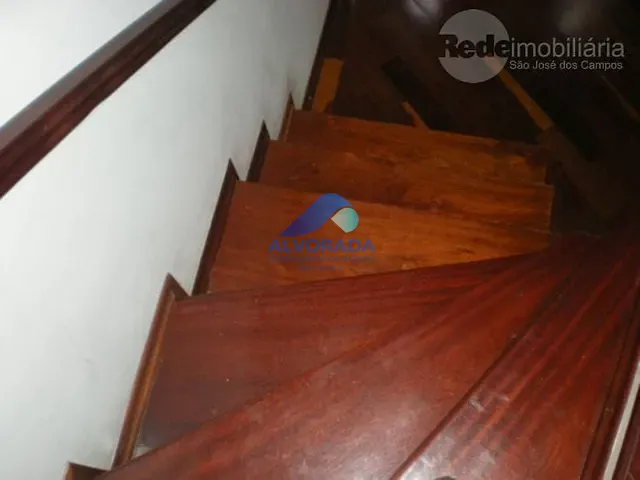 Sobrado com 125m² 3 quartos e 1 banheiro, para alugar, no bairro Jardim Aquarius em São José dos Campos