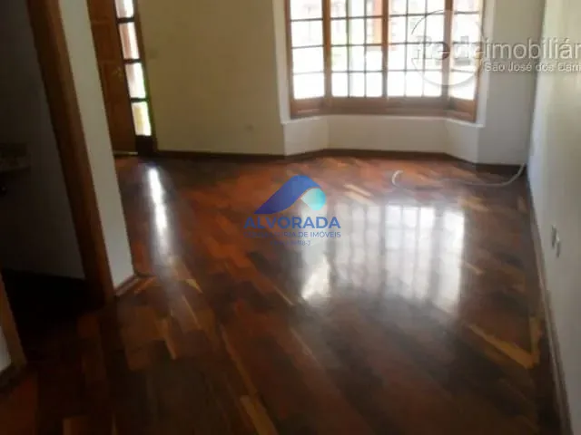Sobrado com 125m² 3 quartos e 1 banheiro, para alugar, no bairro Jardim Aquarius em São José dos Campos