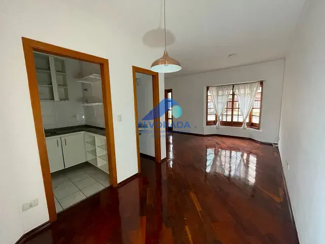 Sobrado com 125m² 3 quartos e 3 banheiros, para alugar, no bairro Jardim Aquarius em São José dos Campos
