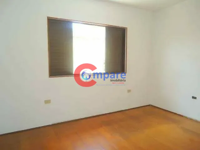 Sobrado com 200m² 3 quartos e 2 banheiros, à venda, no bairro Parque Continental em Guarulhos