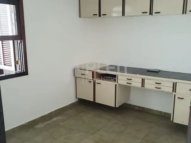 Sobrado 3 quartos e 4 banheiros, à venda, no bairro Vila Irmãos Arnoni em São Paulo