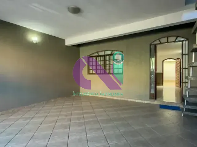 Sobrado 4 quartos e 3 banheiros, para alugar, no bairro Cidade das Flores em Osasco