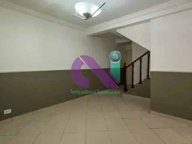 Sobrado 4 quartos e 3 banheiros, para alugar, no bairro Cidade das Flores em Osasco