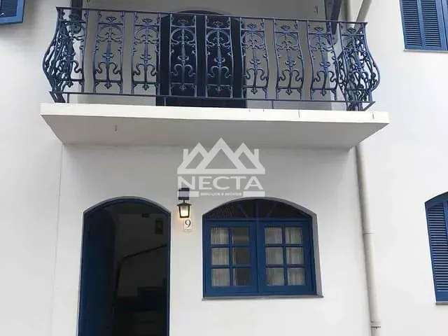 Casa com 75m² 2 quartos e 2 banheiros, à venda, no bairro Centro em Caraguatatuba