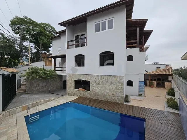 Sobrado 4 quartos e 7 banheiros, à venda, no bairro Vila Irmãos Arnoni em São Paulo