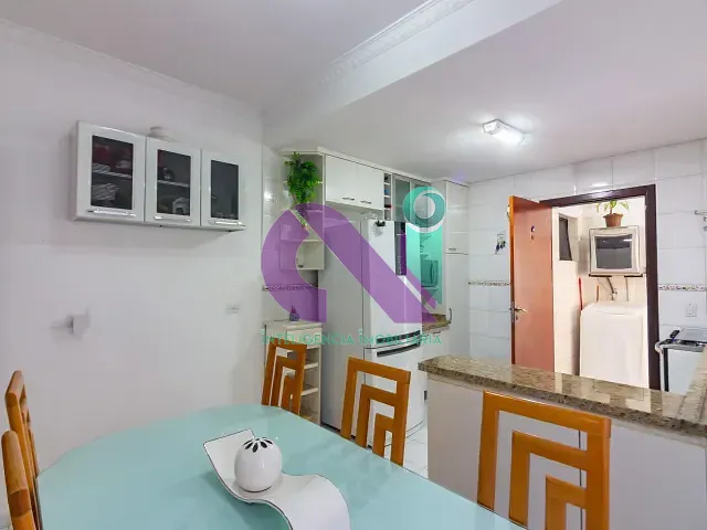 Sobrado com 140m² 3 quartos e 3 banheiros, à venda, no bairro Jardim D'Abril em Osasco