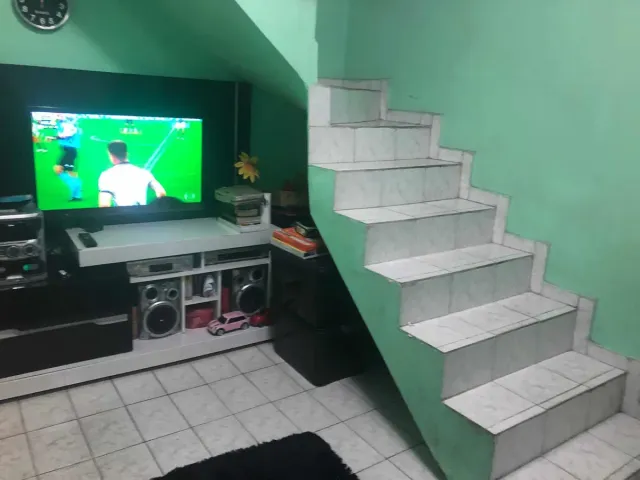 Sobrado com 100m² 2 quartos e 2 banheiros, à venda, no bairro Vila Caraguatá em São Paulo
