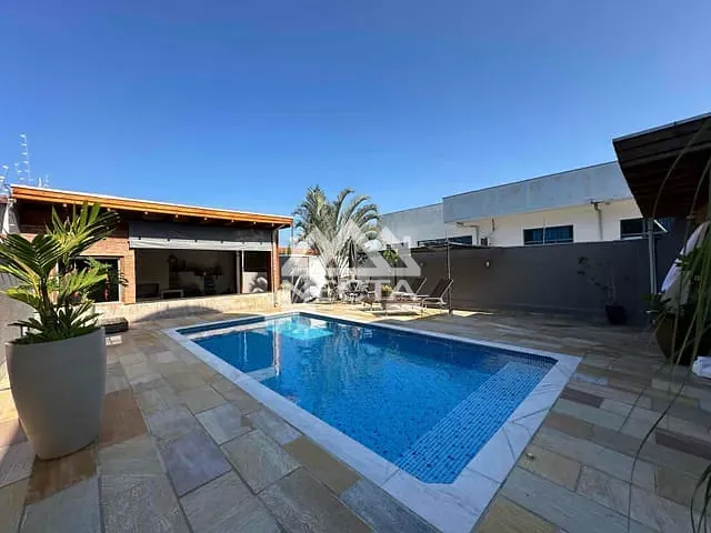Sobrado com 417m² 6 quartos e 7 banheiros, à venda, no bairro Caputera em Caraguatatuba