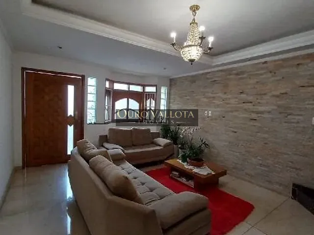 Sobrado com 180m² 7 quartos e 5 banheiros, à venda, no bairro Vila Gumercindo em São Paulo