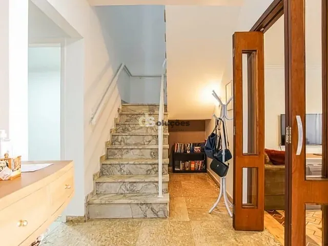 Sobrado 3 quartos e 3 banheiros, à venda, no bairro Vila Romana em São Paulo