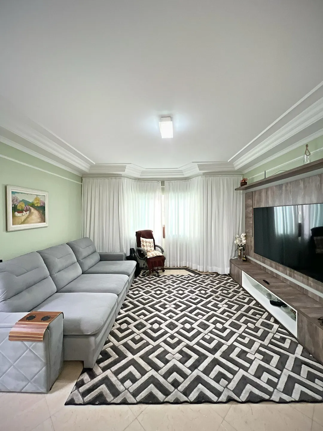 Sobrado para venda em Jardim São Judas Tadeu com 3 quartos, sendo 3 suítes, 260m²