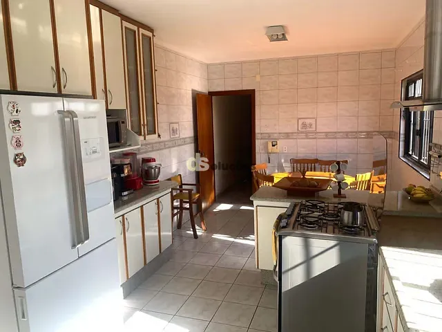 Sobrado 4 quartos e 6 banheiros, à venda, no bairro Vila Constança em São Paulo