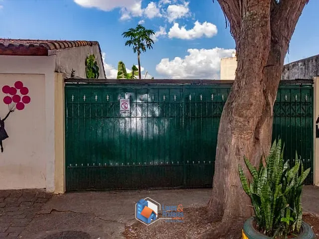 Sobrado com 348m² 3 quartos e 2 banheiros, à venda, no bairro Bela Vista em São Paulo