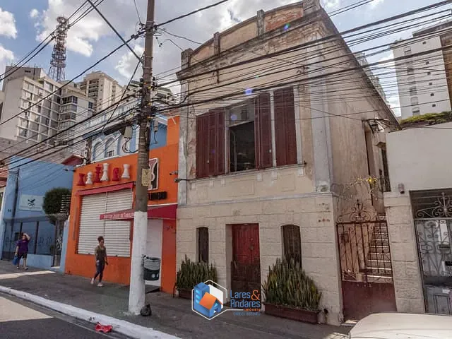 Sobrado com 348m² 3 quartos e 2 banheiros, à venda, no bairro Bela Vista em São Paulo