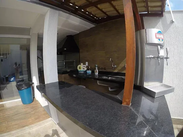 Sobrado 3 quartos e 5 banheiros, à venda, no bairro Vila Amália (Zona Norte) em São Paulo