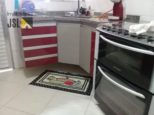 Sobrado com 88m² 2 quartos e 2 banheiros, à venda, no bairro Jardim Panorama em Caçapava