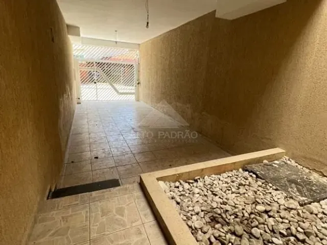 Sobrado com 183m² 3 quartos e 1 banheiro, à venda, no bairro Jardim Pedroso em Mauá
