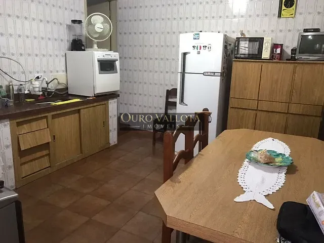 Sobrado com 460m² 3 quartos e 2 banheiros, à venda, no bairro Vila Bertioga em São Paulo